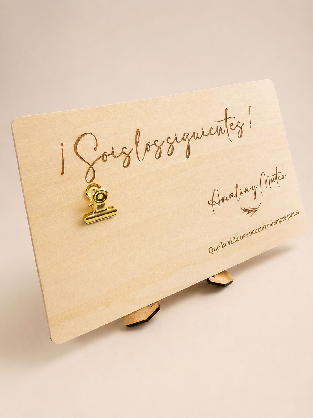 Placa de madera personalizada “Sois los siguientes” — detalle especial para bodas